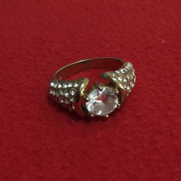 Rings - Picture 4 of 4